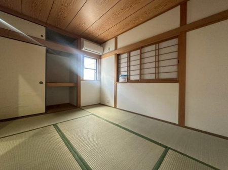 ���{�Q����s���H�k���̒��È�ˌ��Ẳ摜