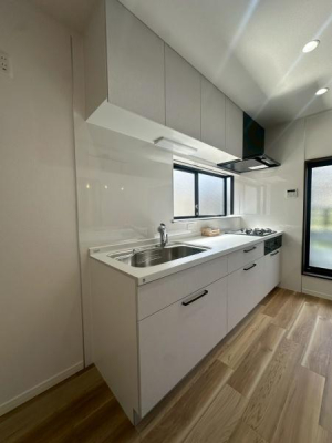 ���{�Q����s���H�k���̒��È�ˌ��ẴL�b�`��