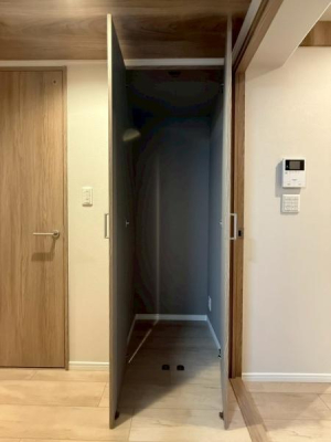 ���{�����s����c3���ڂ̒��Ã}���V�����̎��[