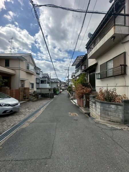 ���{�Q����s�������̓y�n�̑O�ʓ��H�܂ތ��n�ʐ^