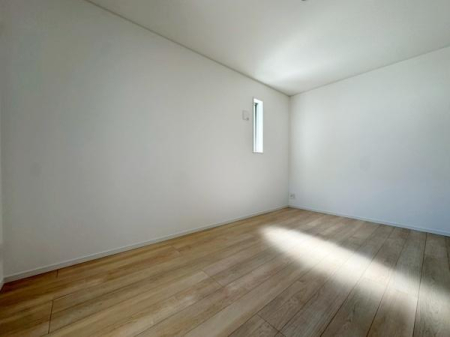 ���{�Q����s�������̐V�z��ˌ��Ă̗m��