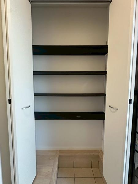 ���{�Q����s�������̐V�z��ˌ��Ă̎��[