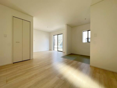 ���{�Q����s�������̐V�z��ˌ��Ẵ��r���O