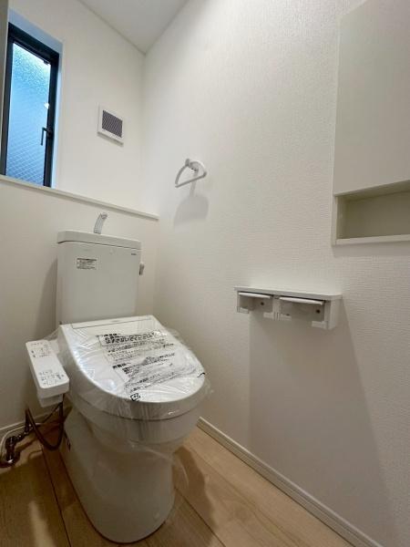 ���{�Q����s�������̐V�z��ˌ��Ẵg�C��