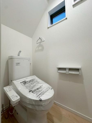 ���{�Q����s�������̐V�z��ˌ��Ẵg�C��