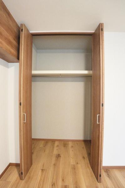 ���{���s�����V�k��1���� 11-23�̒��Ã}���V�����̎��[