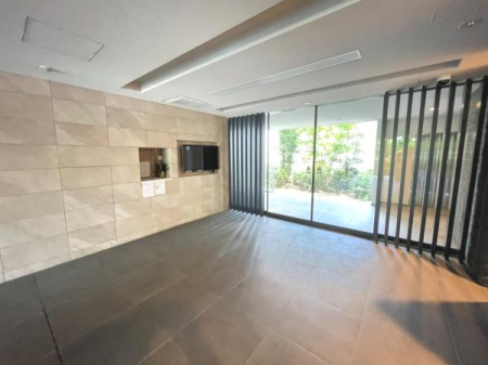 ���{����s������1���ڂ̒��Ã}���V�����̃G���g�����X