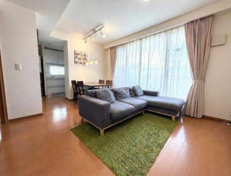 ���{���s���Z�g��R��1���ڂ̒��Ã}���V�����̃��r���O