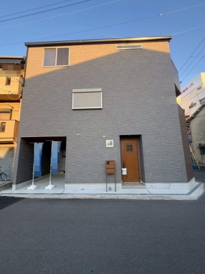 ���{�Q����s���h�����̐V�z��ˌ��Ă̌��n�O�ώʐ^