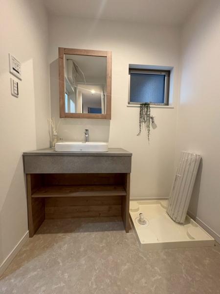 ���{�Q����s���h�����̐V�z��ˌ��Ă̐��ʑ�E���ʏ�