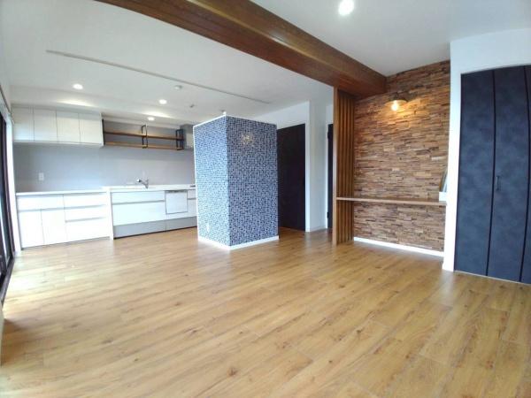 ���{�����s���ΐؒ�5���ڂ̒��Ã}���V�����̃��r���O