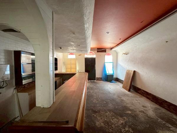 ���{����s������3���ڂ̒��È�ˌ��Ă̂��̑�����