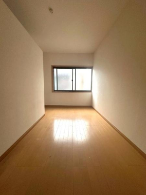 ���{��s����l���ΒÒ���4���̒��Ãe���X�n�E�X�̗m��