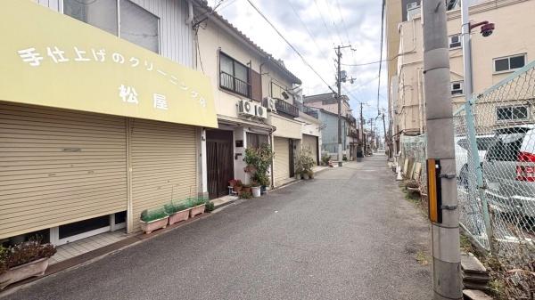 ���{���s����撆��6���ڂ̓y�n�̌��n�y�n�ʐ^