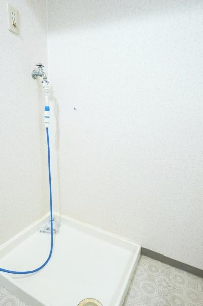 ���{���s����搼�{��3���ڂ̒��Ã}���V�����̐��ʑ�E���ʏ�