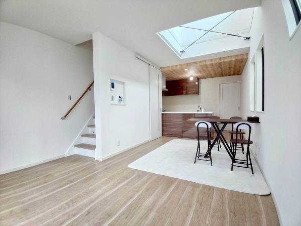 ���{�����s��a���̐V�z��ˌ��Ẵ��r���O