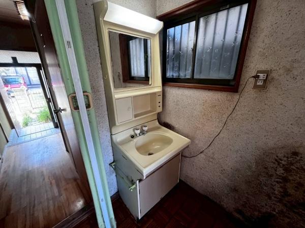 ���{�Q����s���c�쒬�̒��È�ˌ��Ă̐��ʑ�E���ʏ�