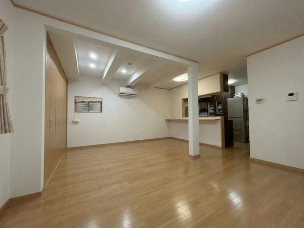 ���{�����s��@�k3���ڂ̒��È�ˌ��Ẵ��r���O