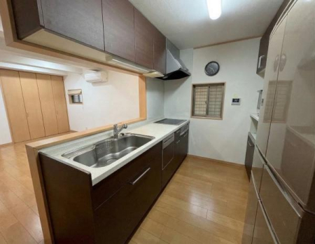 ���{�����s��@�k3���ڂ̒��È�ˌ��ẴL�b�`��