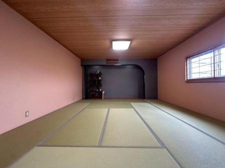 ���{����s������3���ڂ̒��È�ˌ��Ă̘a��