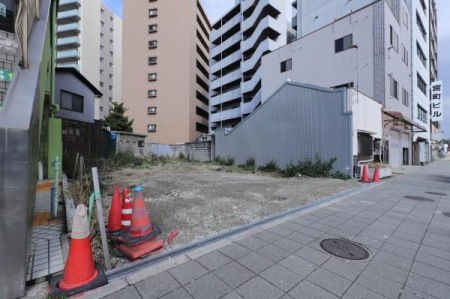 ���{���s����敽��{��1���ڂ̓y�n�̌��n�y�n�ʐ^