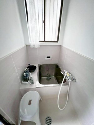 ���{���s�����ؐ쐼1���ڂ̒��È�ˌ��Ă̗���