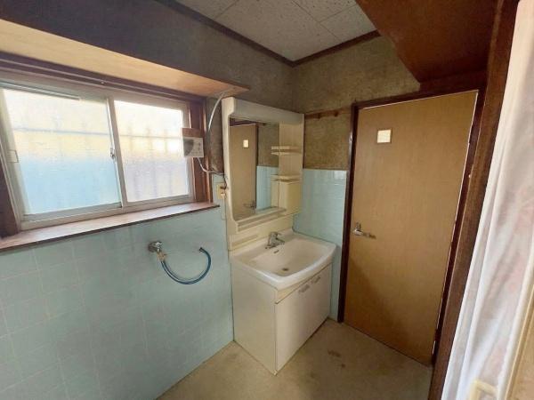 ���{�����s���L�Y���̒��È�ˌ��Ă̐��ʑ�E���ʏ�