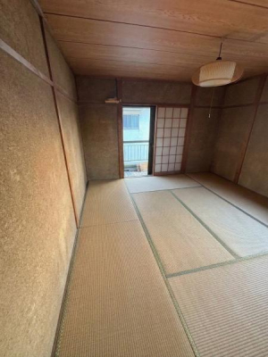 ���{�����s���L�Y���̒��È�ˌ��Ă̘a��