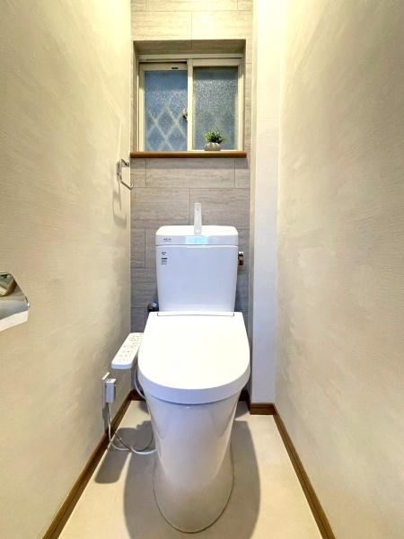 ���{���s����敽�쓌1���ڂ̒��È�ˌ��Ẵg�C��