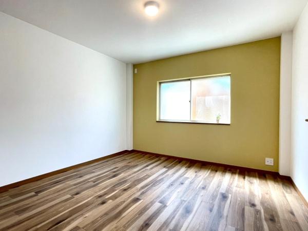 ���{���s����敽�쓌1���ڂ̒��È�ˌ��Ă̗m��