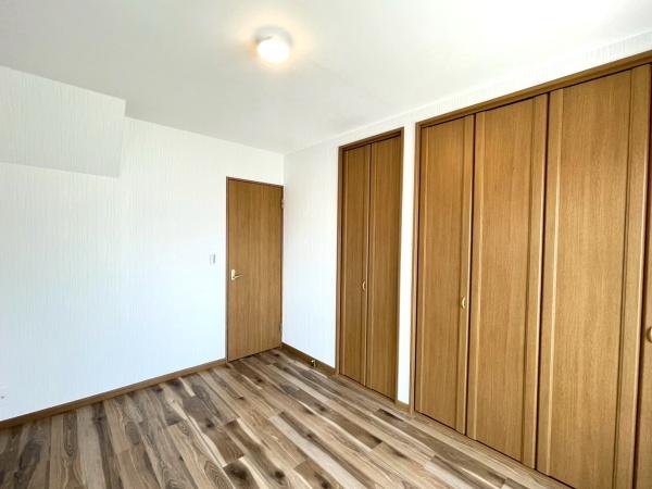 ���{���s����敽�쓌1���ڂ̒��È�ˌ��Ă̗m��