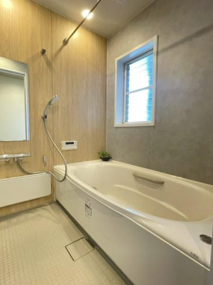 ���{���s����敽�쓌1���ڂ̒��È�ˌ��Ă̗���