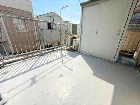 ���{�����s����{�ʐ�1���ڂ̒��È�ˌ��Ẵo���R�j�[