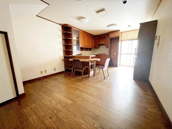 ���{�����s����{�ʐ�1���ڂ̒��È�ˌ��Ẵ��r���O