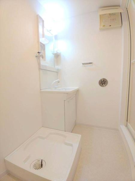 ���{�����s�����{���̒��Ã}���V�����̐��ʑ�E���ʏ�