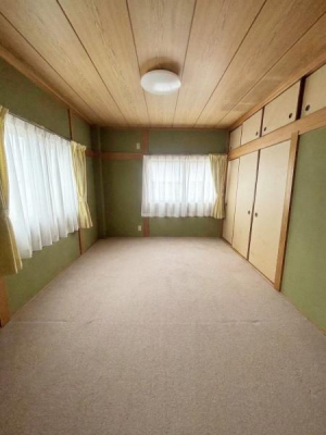 ���{�����s�V�㏬��̒��È�ˌ��Ă̘a��