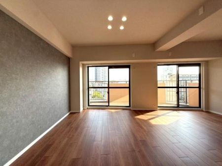 ���{���s����敽���1���ڂ̒��Ã}���V�����̃��r���O