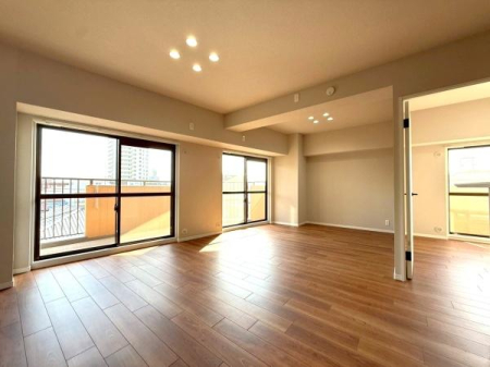 ���{���s����敽���1���ڂ̒��Ã}���V�����̃��r���O