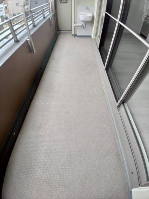 ���{�����s�l�𒬂̒��Ã}���V�����̃o���R�j�[