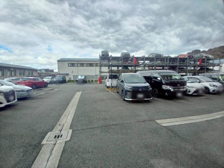 ���{�����s�l�𒬂̒��Ã}���V�����̉摜