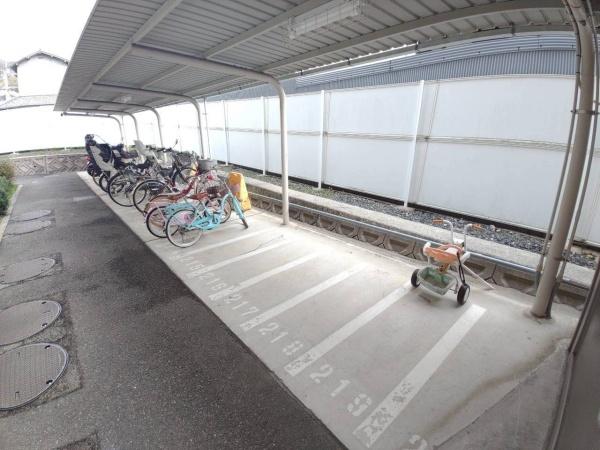 ���{�����s�l�𒬂̒��Ã}���V�����̂��̑����p��