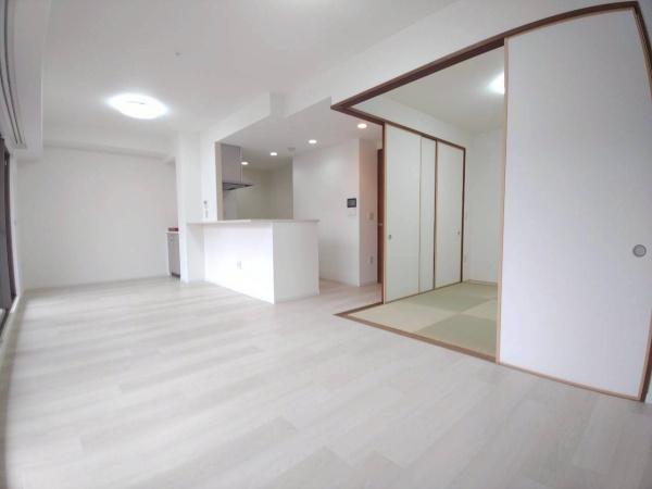 ���{�����s�l�𒬂̒��Ã}���V�����̃��r���O