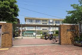 ���{�����s�l�𒬂̒��Ã}���V�����̎��ӊ�