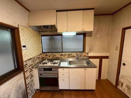 ���{�Q����s����7���ڂ̒��È�ˌ��ẴL�b�`��