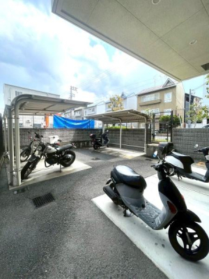 ���{���s����敽��{��1���ڂ̒��Ã}���V�����̂��̑����p��