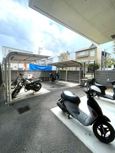 ���{���s����敽��{��1���ڂ̒��Ã}���V�����̂��̑����p��