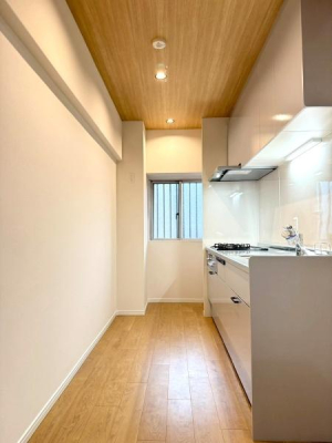 ���{���s�����V����1���ڂ̒��Ã}���V�����̃L�b�`��