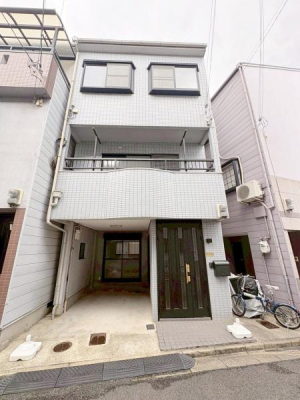 ���{�����s��c�{��2���ڂ̒��È�ˌ��Ă̌��n�O�ώʐ^