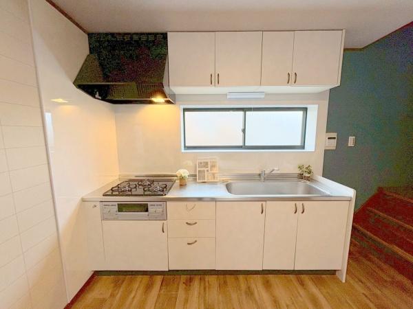 ���{�����s��c�{��2���ڂ̒��È�ˌ��ẴL�b�`��