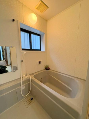 ���{�����s��c�{��2���ڂ̒��È�ˌ��Ă̗���